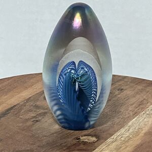 Eickholt Signed 95 Iridescent Satin Blue Swirl Glass Egg Dichroic Paperweight